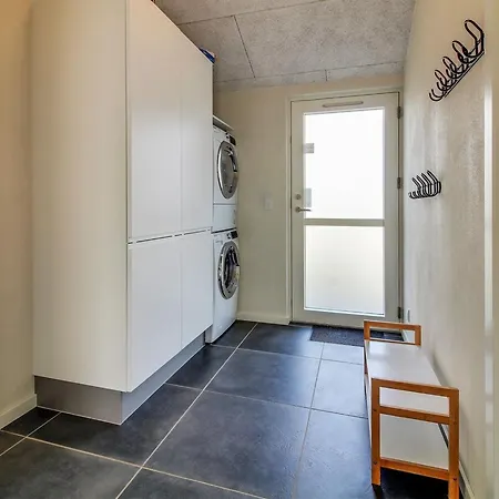 Yakari - 300m From The Sea By Interhome Feriehus *